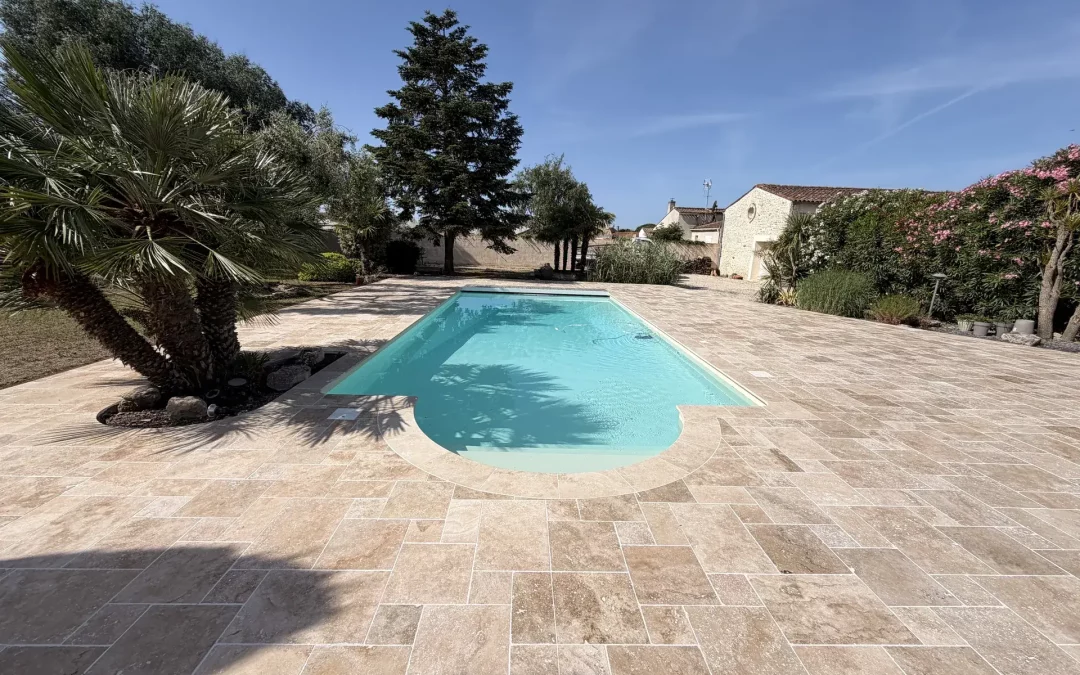 Terrasse en travertin